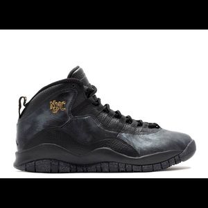 Nike Air Jordan Retro 10x NYC size 5Y